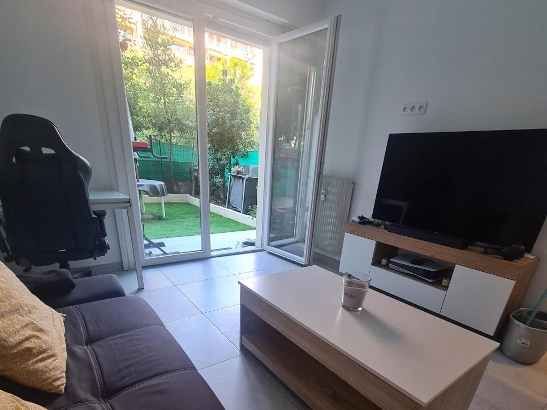 Menton, Appartement/Jardin, Proche Mer Et Centre Eksteriør billede